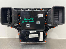Load image into Gallery viewer, Radio  GRAND CHEROKEE 2019 - NW505271
