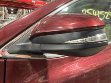 Load image into Gallery viewer, SIDE VIEW DOOR MIRROR Toyota Highlander 14 15 16 17 18 19 Left - NW504990
