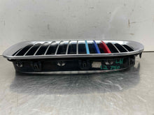 Load image into Gallery viewer, GRILLE 740i 740il 750 HYBRID 750i 750il 760li Active 7 Alpina 09-12 Left - NW505151

