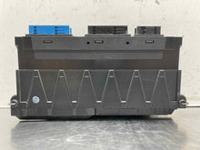 Load image into Gallery viewer, BODY CONTROL MODULE BCM COMPUTER 528i 535i 535i Gt 550i 550i Gt 09-17 - NW504938
