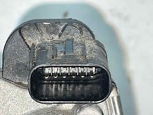Load image into Gallery viewer, Throttle Body Cadillac CTS 2017 - NW505882
