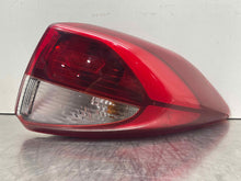 Load image into Gallery viewer, OUTER TAIL LIGHT LAMP Tucson 2016 16 2017 17 2018 18 Right - NW505891
