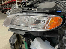 Load image into Gallery viewer, Headlight Lamp Assembly  VOLVO 70 SERIES 2015 - NW505715
