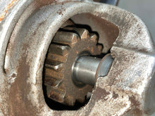 Load image into Gallery viewer, [INVENTORYCAR_YEAR_MAKE_MODEL] STARTER MOTOR - NW506519
