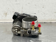Load image into Gallery viewer, THROTTLE BODY Volkswagen Jetta 2011 11 2012 12 2.0L - NW507372
