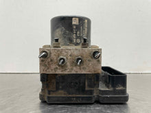 Load image into Gallery viewer, ABS ANTI-LOCK BRAKE PUMP Golf Golf GTI Jetta Passat 13 14 - NW506616
