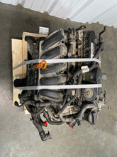 Load image into Gallery viewer, ENGINE Volkswagen Beetle Jetta Rabbit golf 05 06 07 08 09 10 11 2.5L - NW506865
