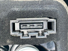 Load image into Gallery viewer, OUTER TAIL LIGHT LAMP Golf Golf GTI 10 11 12 13 14 Right - NW507384

