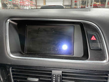 Load image into Gallery viewer, INFO-GPS SCREEN Audi A5 Q5 Q7 SQ5 09 10 11 12 13 14 15 16 - NW507079

