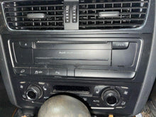 Load image into Gallery viewer, RADIO CONTROLS Audi A5 Q5 SQ5 09 10 11 12 13 14 15 16 - NW507229
