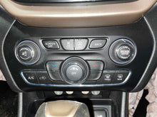 Load image into Gallery viewer, Temperature Controls Jeep Cherokee 2015 - NW507760
