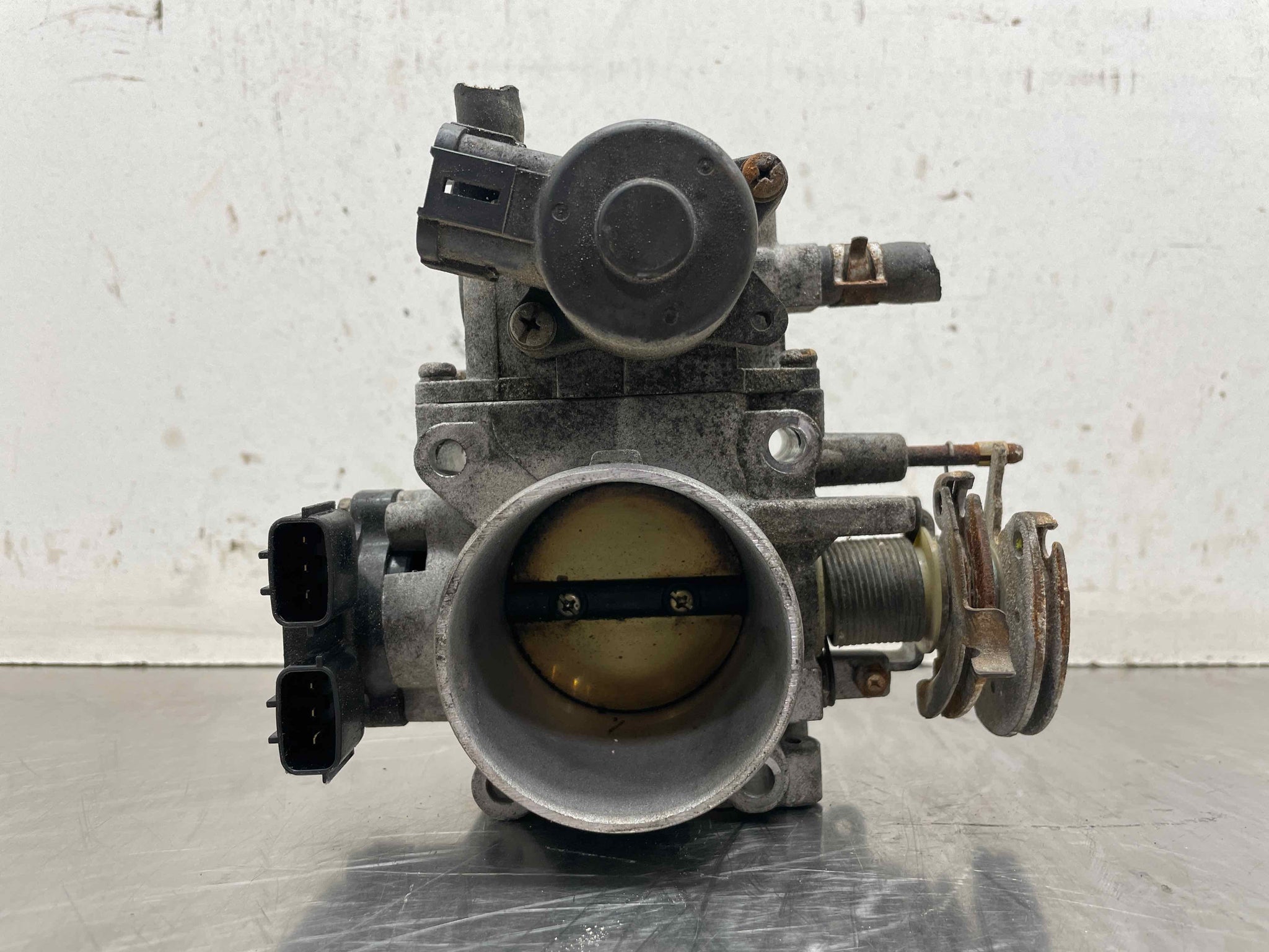 Hitachi ETB0013 Left Throttle Body For Infiniti FX35 G35 & Nissan Maxima