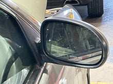 Load image into Gallery viewer, SIDE VIEW MIRROR Infiniti I35 I30 00 01 02 03 04 Right - NW507638
