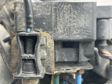 Load image into Gallery viewer, Suspension Air Compressor Pump  GRAND CHEROKEE 2012 - NW507547
