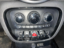 Load image into Gallery viewer, Temperature Controls Mini Clubman 2017 - NW508159
