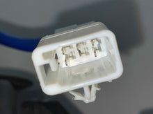 Load image into Gallery viewer, OUTER TAIL LIGHT LAMP Lexus ES350 2010 10 2011 11 2012 12 Right - NW509257
