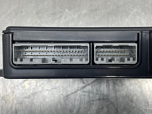 Load image into Gallery viewer, THEFT CONTROL MODULE COMPUTER XF XFR Evoque LR4 Range Rover 13-19 - NW509526
