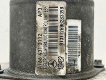 Load image into Gallery viewer, ABS ANTI-LOCK BRAKE PUMP CLA250 CLA45 ML350 ML450 ML550 ML63 15-17 - NW509415
