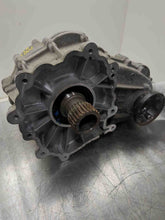 Load image into Gallery viewer, TRANSFER CASE ML320 ML350 ML550 E320 E350 GL450 06 07 08 09 - 12 - NW510085
