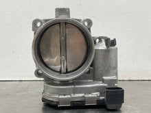 Load image into Gallery viewer, THROTTLE BODY Cayman Panamera Cayenne 2007 07 08 09 10 11 12 13 14 - NW510093
