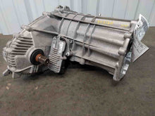 Load image into Gallery viewer, TRANSFER CASE Porsche Cayenne 11 12 13 14 15 16 17 18 - NW510086
