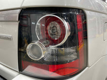 Load image into Gallery viewer, TAIL LIGHT LAMP ASSEMBLY Range Rover Sport 2012 12 2013 13 Right - NW510108
