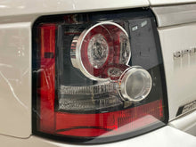Load image into Gallery viewer, TAIL LIGHT LAMP ASSEMBLY Range Rover Sport 2012 12 2013 13 Left - NW510109
