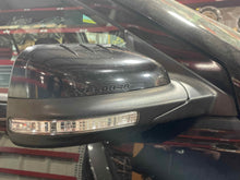 Load image into Gallery viewer, SIDE VIEW DOOR MIRROR Explorer Explorer Sport Trac 11-15 Right - NW510397
