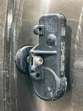 Load image into Gallery viewer, WHEEL RIM Explorer 13 14 15 20x9 ALUM 20x9, 5 lug, 4-1/2" - NW511056
