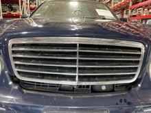 Load image into Gallery viewer, GRILL Mercedes E320 E430 E55 2000 00 01 02 03 - NW512002
