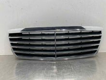 Load image into Gallery viewer, GRILL Mercedes E320 E430 E55 2000 00 01 02 03 - NW512002
