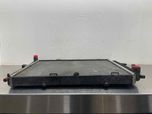 Load image into Gallery viewer, RADIATOR Mercedes E430 2000 00 2001 01 2002 02 - NW512086
