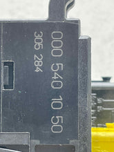 Load image into Gallery viewer, BODY CONTROL MODULE MERCEDES E320 E430 2000 01 02 E55 - NW511850
