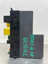 Load image into Gallery viewer, BODY CONTROL MODULE MERCEDES E320 E430 2000 01 02 E55 - NW511850
