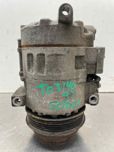 Load image into Gallery viewer, AC COMPRESSOR Mercedes C220 C36 E300 96 97 98 99 - 03 - NW511863
