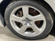 Load image into Gallery viewer, WHEEL RIM S60 XC60 11 12 13 17x7 ALLOY - NW512727
