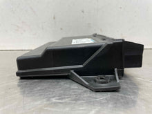 Load image into Gallery viewer, KEYLESS ENTRY CONTROL MODULE COMPUTER Volvo S60 XC60 11 12 13 14 15 - NW512349
