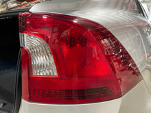 Load image into Gallery viewer, OUTER TAIL LIGHT LAMP Volvo S60 XC60 11 12 13 14 15 Right - NW512688
