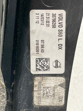 Load image into Gallery viewer, OUTER TAIL LIGHT LAMP Volvo S60 XC60 11 12 13 14 15 Right - NW512688
