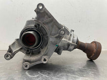 Load image into Gallery viewer, Transfer Case Ford Explorer 2018 - NW512675
