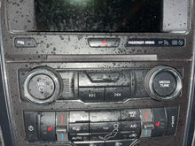 Load image into Gallery viewer, Radio Ford Explorer 2018 - NW512590
