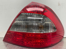 Load image into Gallery viewer, TAIL LIGHT LAMP ASSEMBLY E350 E550 E280 E300 E320 E63 07-09 Right - NW512682
