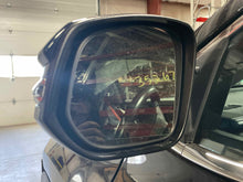 Load image into Gallery viewer, SIDE VIEW DOOR MIRROR Toyota Highlander 14 15 16 17 18 19 Left - NW512831
