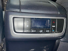 Load image into Gallery viewer, FRONT TEMPERATURE CONTROLS Highlander 14 15 16 17 18 19 - NW512955
