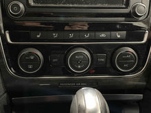 Load image into Gallery viewer, Temperature Controls Volkswagen Passat 2017 - NW512956
