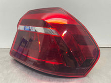 Load image into Gallery viewer, Tail Lamp Light Volkswagen Passat 2017 - NW539259
