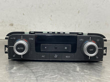 Load image into Gallery viewer, Temperature Controls Volkswagen Touareg 2016 - NW513571
