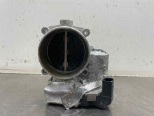 Load image into Gallery viewer, Throttle Body Volkswagen Touareg 2016 - NW513726
