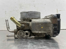 Load image into Gallery viewer, THROTTLE BODY Land Cruiser LX470 GX470 Tundra 03 04 05 - NW513725
