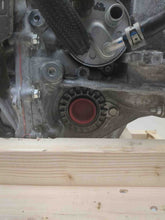 Load image into Gallery viewer, Transmission  XV CROSSTREK 2022 - NW513137
